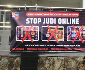 Judi Haram, MUI Dukung Coret Nama Penerima Bansos yang Terlibat Judol